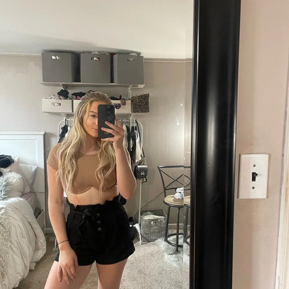 FOREVER 21 button up shorts S - Picture 7 of 15